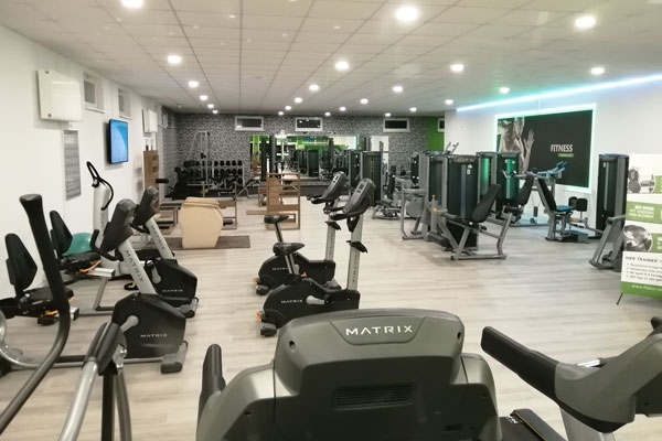 fitplus_Fitnessstudio Kahl Cardiotraining_1